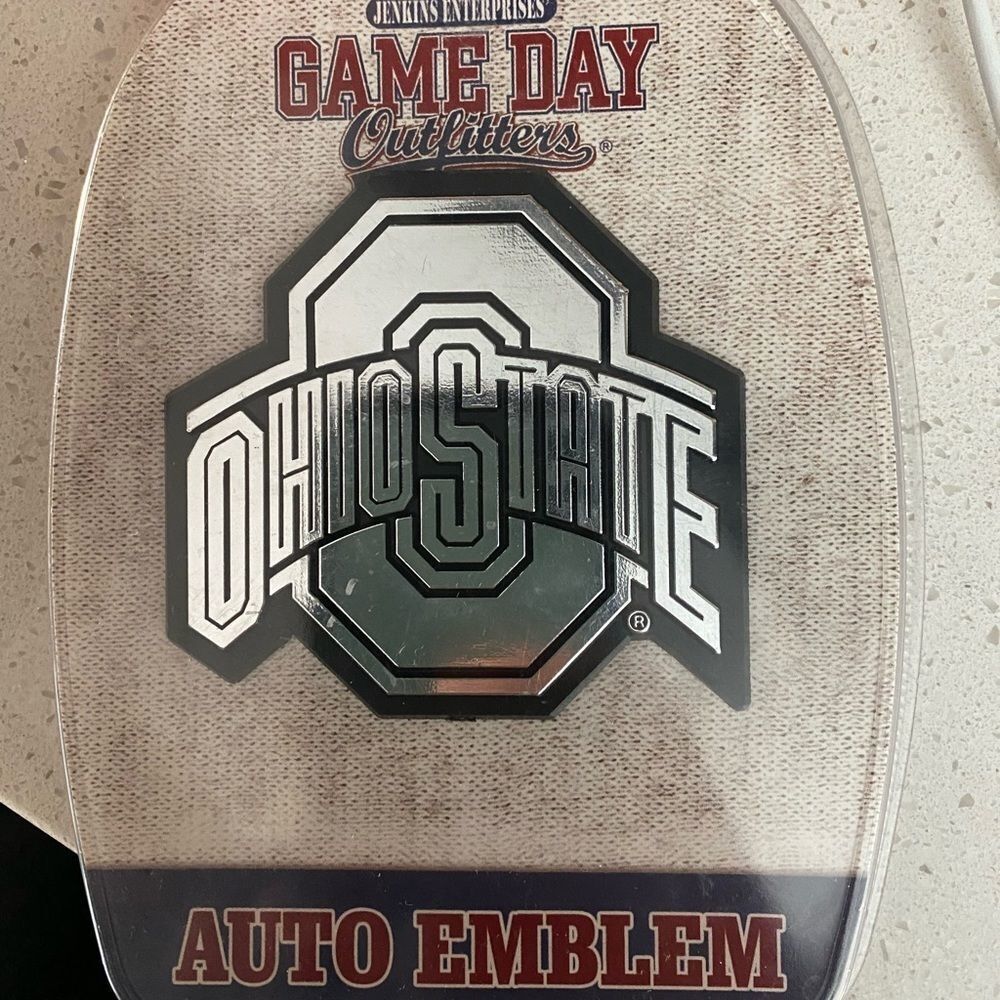 NWT Ohio state car emblem